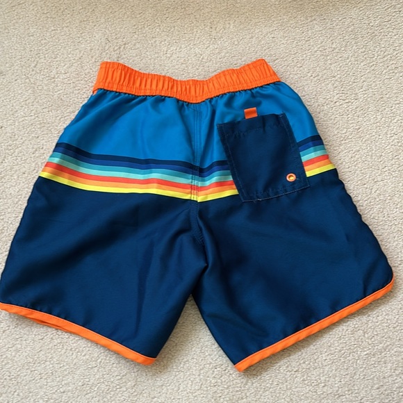Disney, Star Wars boy 5/6 bathing suit - Picture 4 of 5